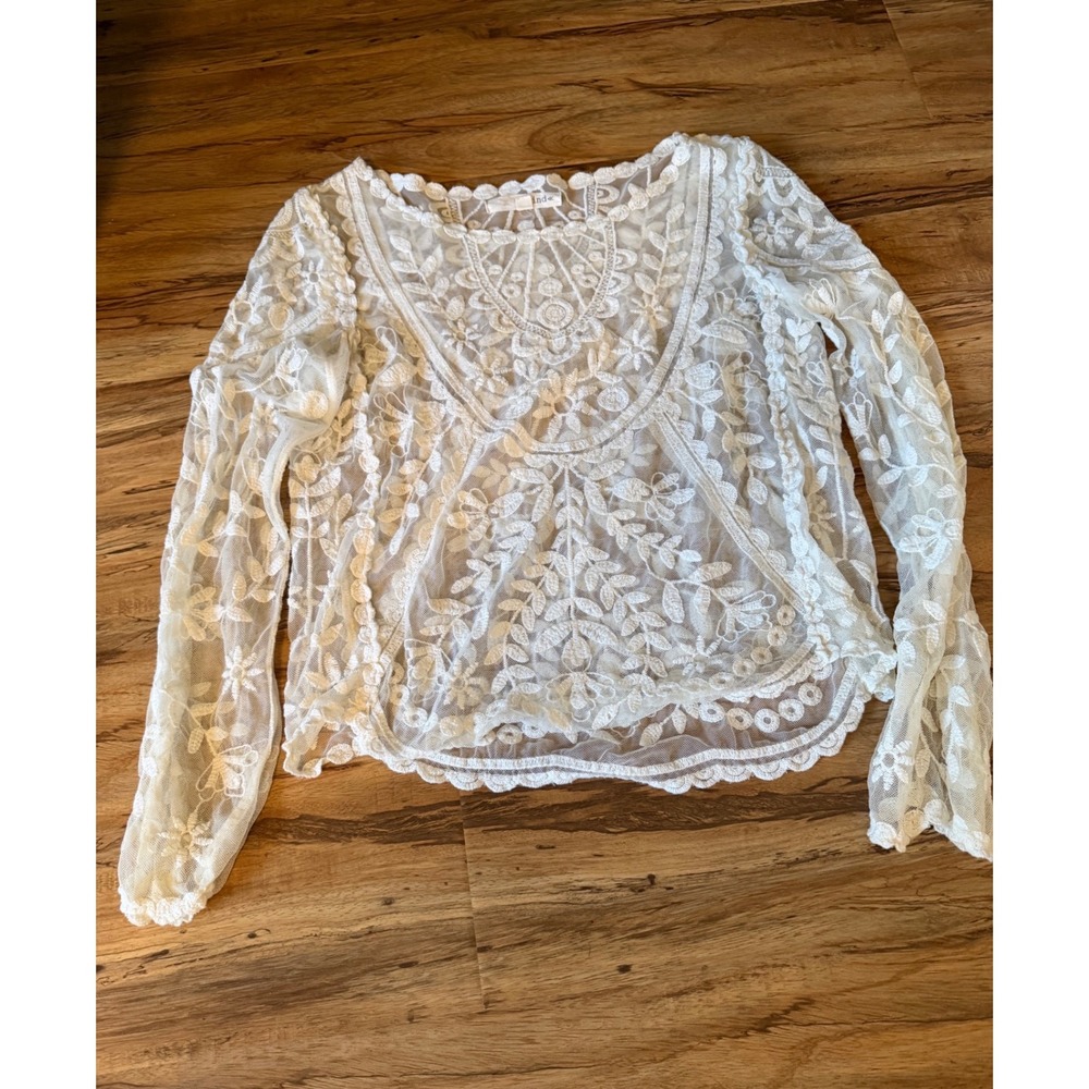 Rewind White Lace Sheer Long Sleeve Boho Top XS/S Floral Mesh Scalloped Hem
